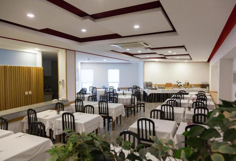 בית מלון כפרי Troia