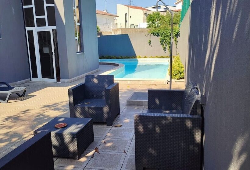 Vila Hotel By Vimahotels