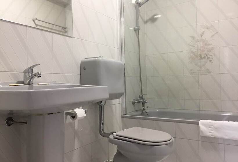 Vila Hotel By Vimahotels