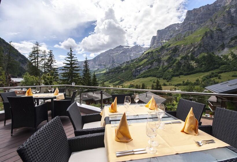 هتل Restaurant Waldhaus