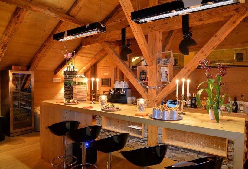 Отель Whitepod Original