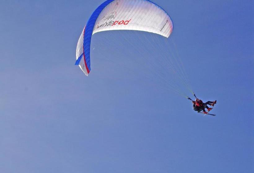 Отель Whitepod Original