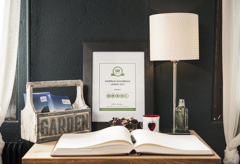 Отель Whitepod Original