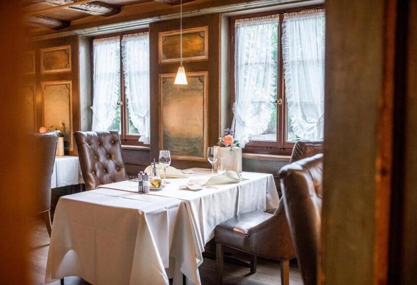 Отель Zum Goldenen Kreuz