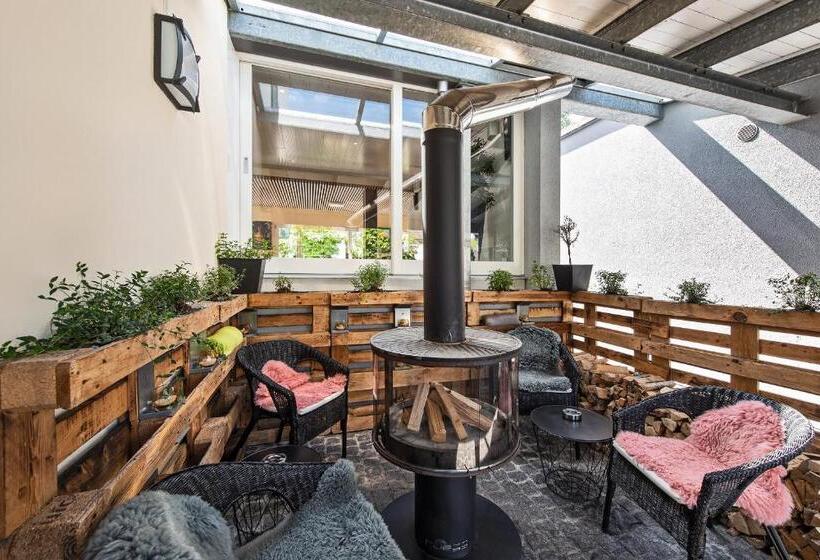 ホテル Zum Hirschen