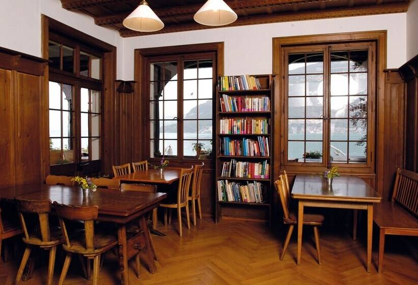 Leissigen Youth Hostel