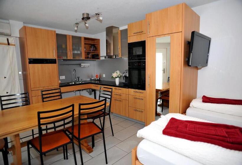 Niros Bed & Breakfast