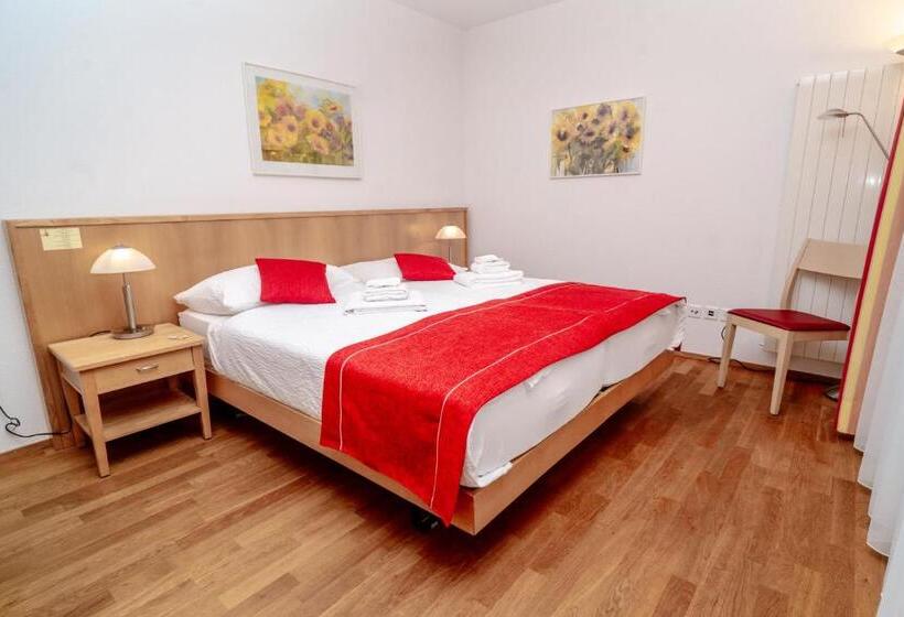 Parkhotel Emmaus   Casa Del Sole