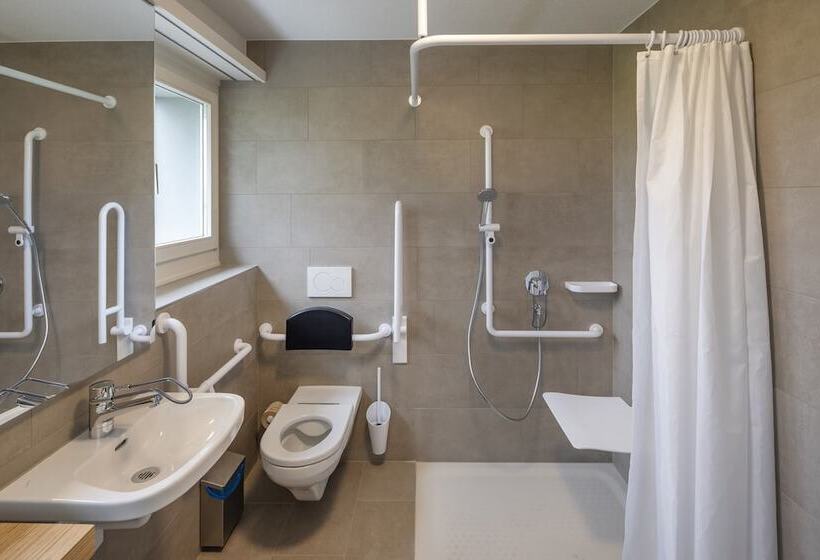 Rapperswil Jona Youth Hostel