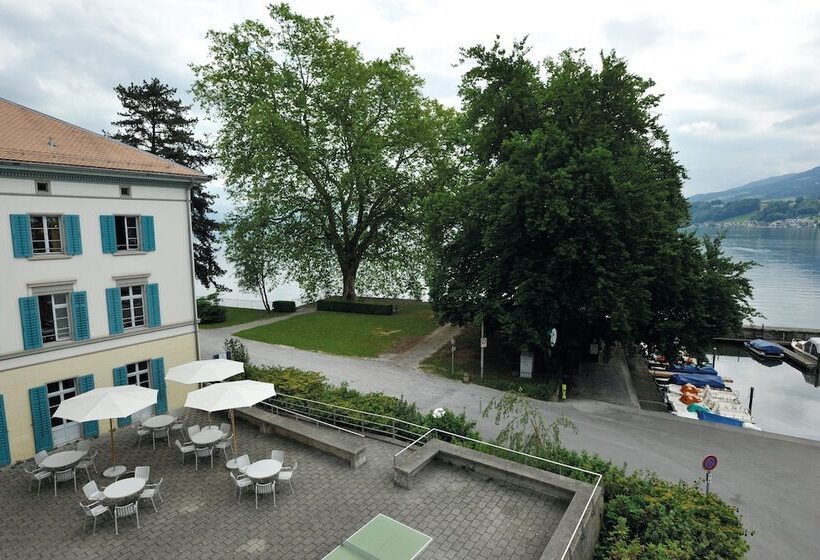 Richterswil Youth Hostel