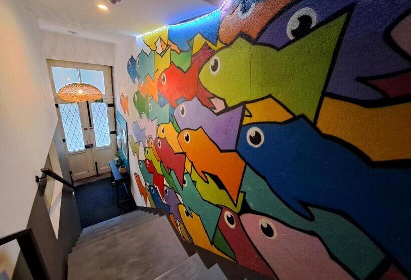 Sardines And Friends Hostel 04