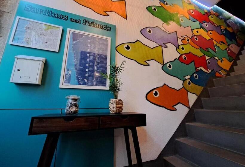Sardines And Friends Hostel 04