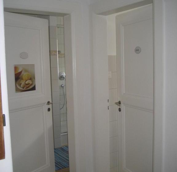 Victor's Bed & Breakfast