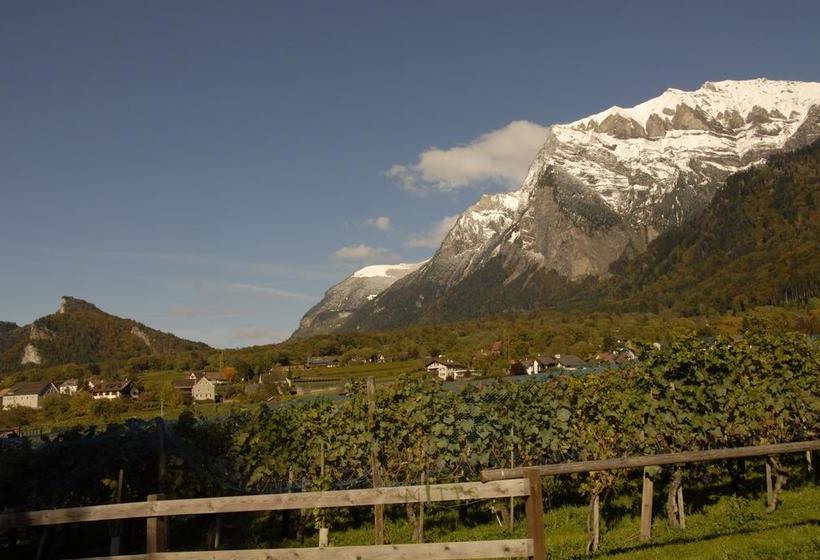 Victor's Bed & Breakfast