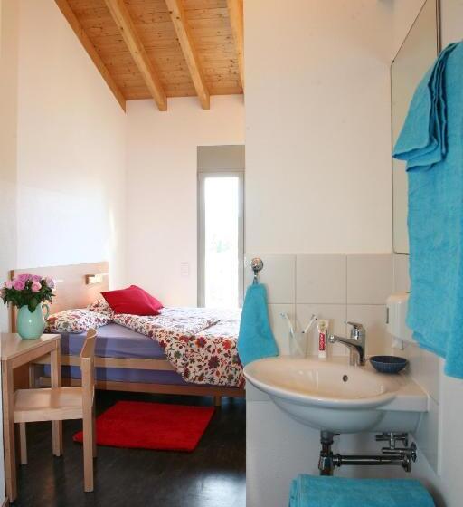 Lugano Savosa Youth Hostel