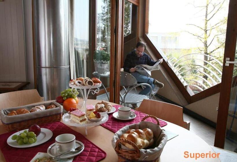 Lugano Savosa Youth Hostel