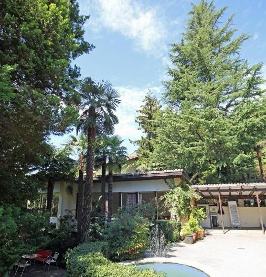 Lugano Savosa Youth Hostel