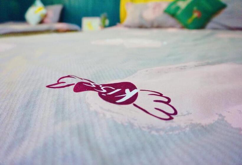 הוסטל 桂林时光驿青年客栈