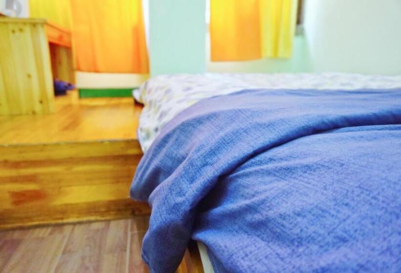 הוסטל 桂林时光驿青年客栈