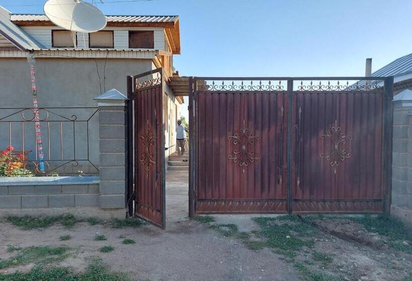 هاستل Albi Sabi