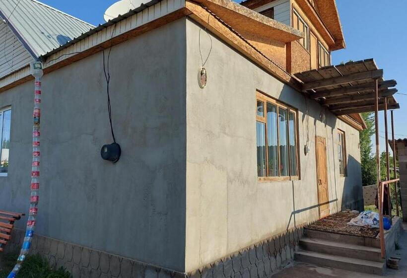 هاستل Albi Sabi