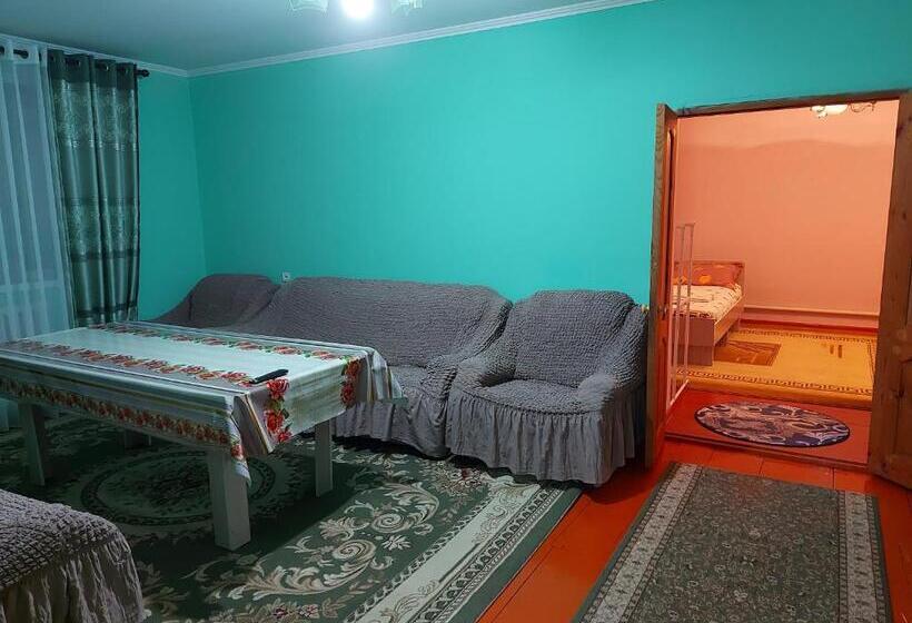 هاستل Albi Sabi