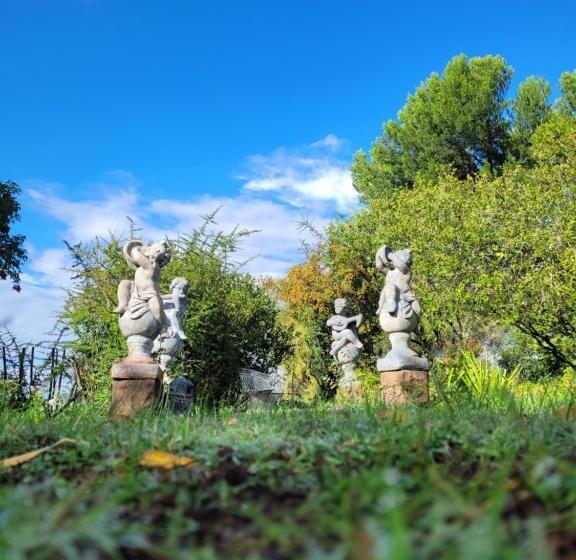 At The Nest Bed & Breakfast Guesthouse