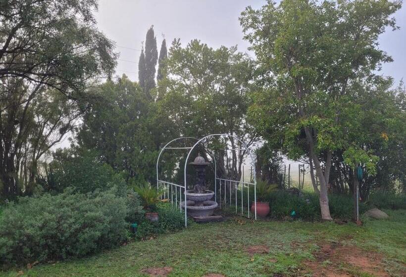 At The Nest Bed & Breakfast Guesthouse