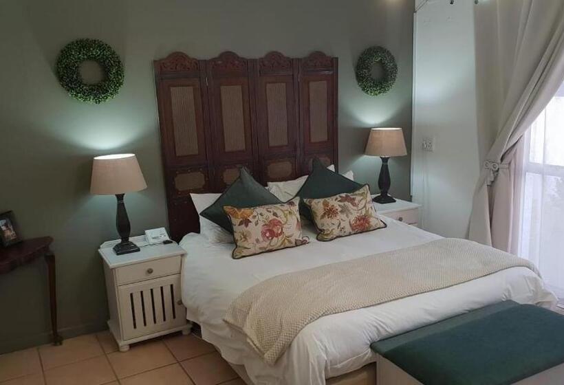 At The Nest Bed & Breakfast Guesthouse