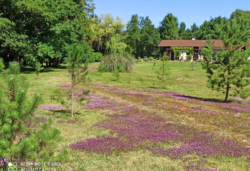 צימר Les Caboderies Chambre Familiale Privée Indépendante 2 Lits