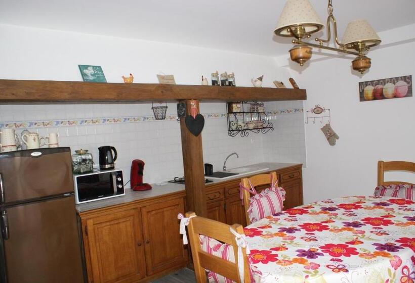 Bed and Breakfast Relais De Montceaux