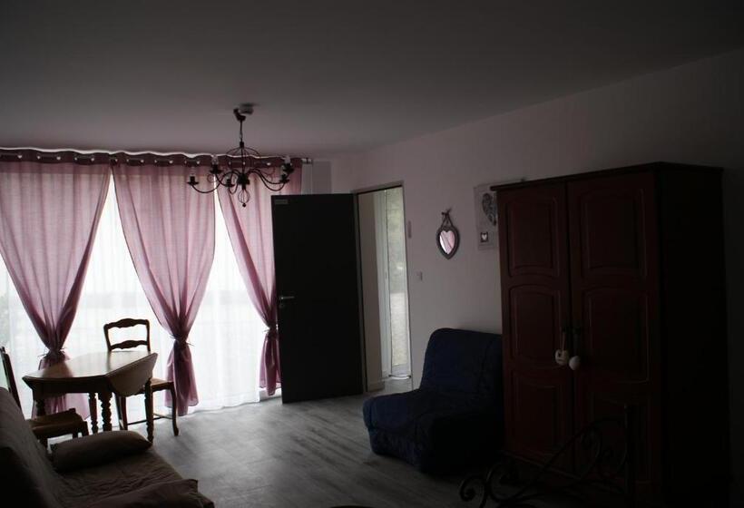 Bed and Breakfast Relais De Montceaux