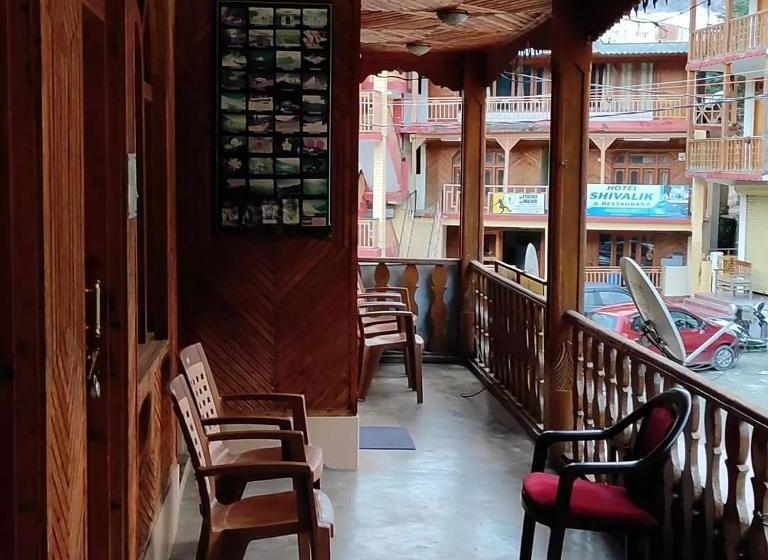 Himgiri Hotel Dharali