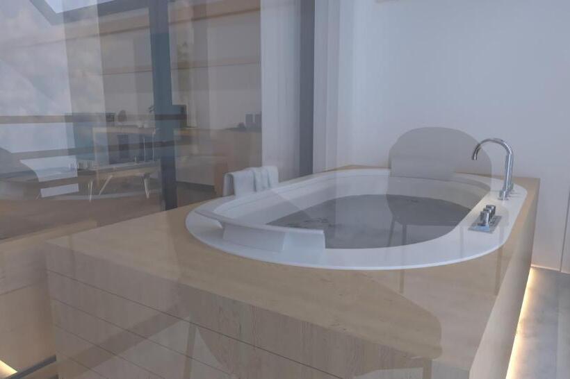 Amorium Hotel & Wooden Stone House