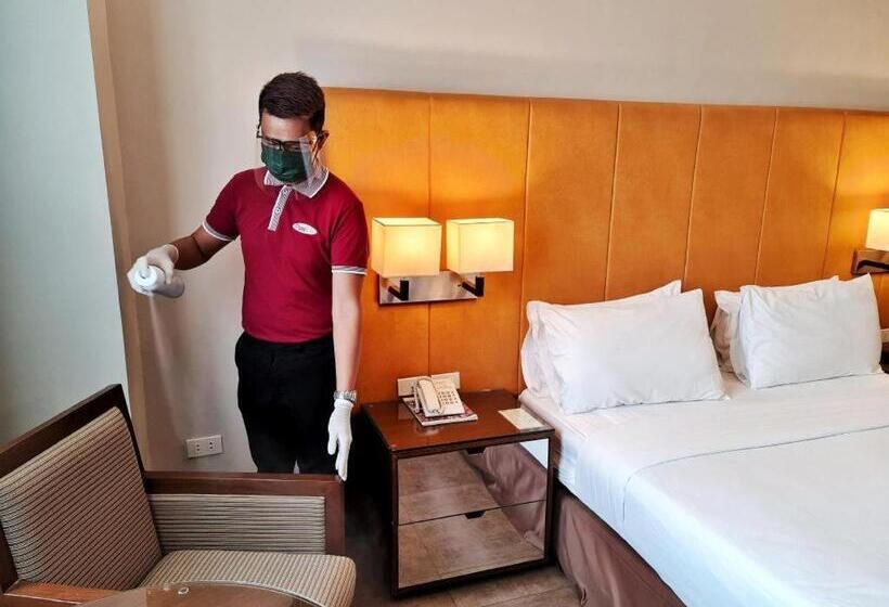 ホテル District 21