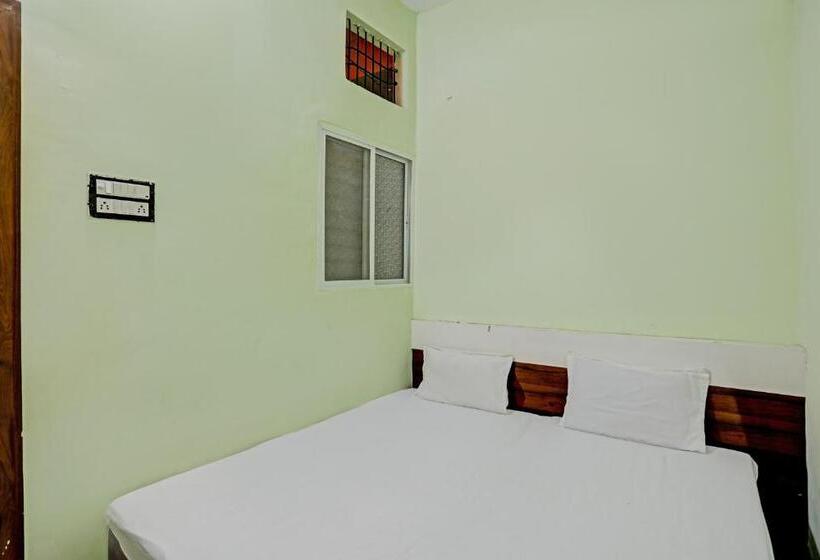 فندق Spot On Avantika Palace