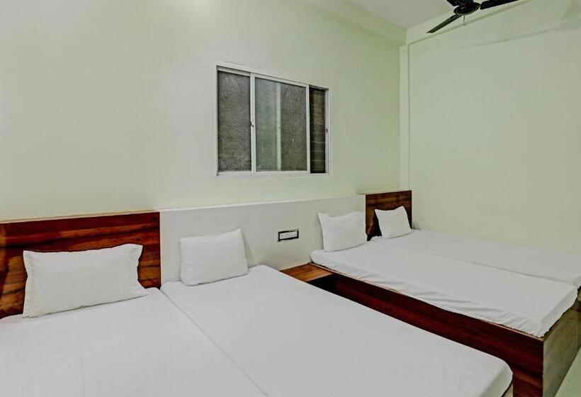 فندق Spot On Avantika Palace