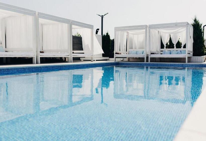 בית מלון כפרי Sunday Caprice