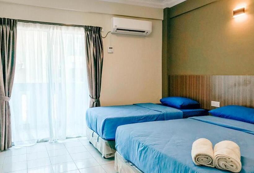 Kapas Coral Beach Resort