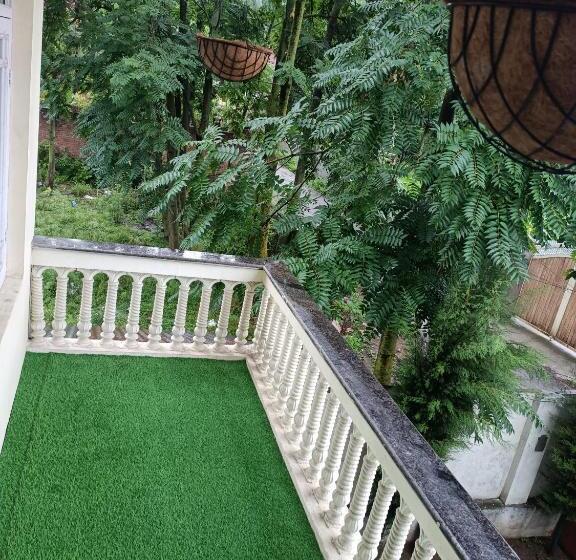 بنسيون Coachman Homestay