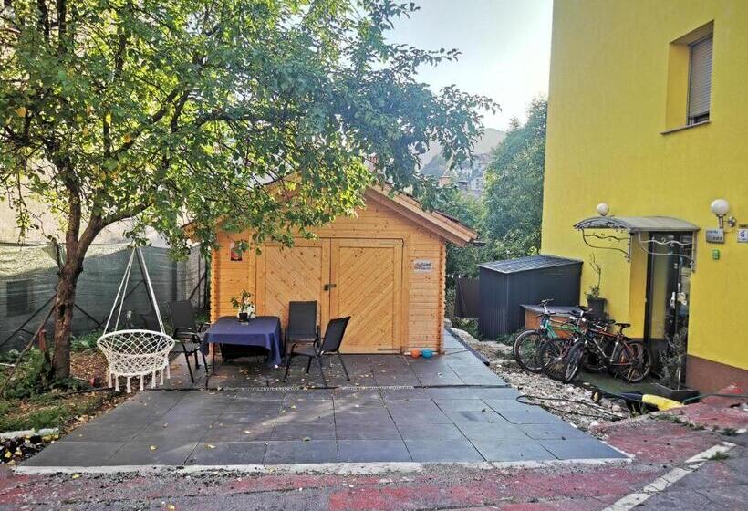 پانسیون Lux Apartments And Rooms Dogs Baronesse Idrija