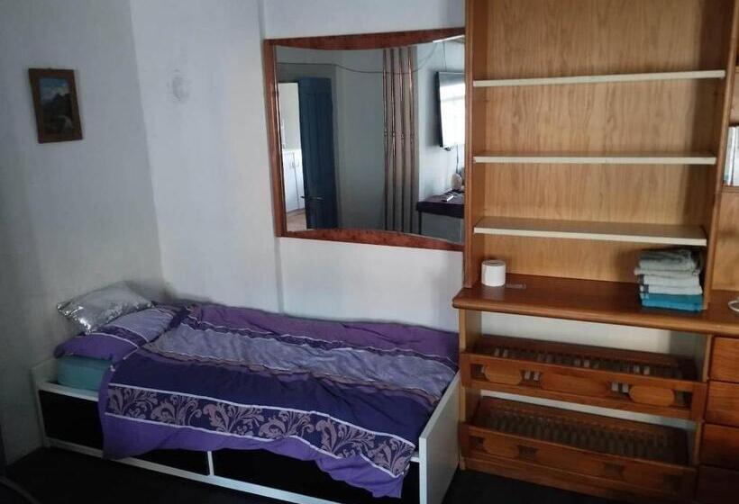 پانسیون Lux Apartments And Rooms Dogs Baronesse Idrija