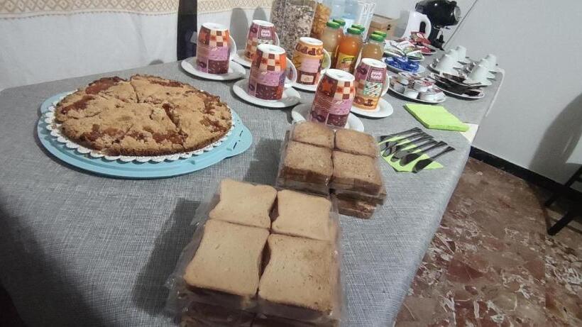 بنسيون Sa Burra Guest House