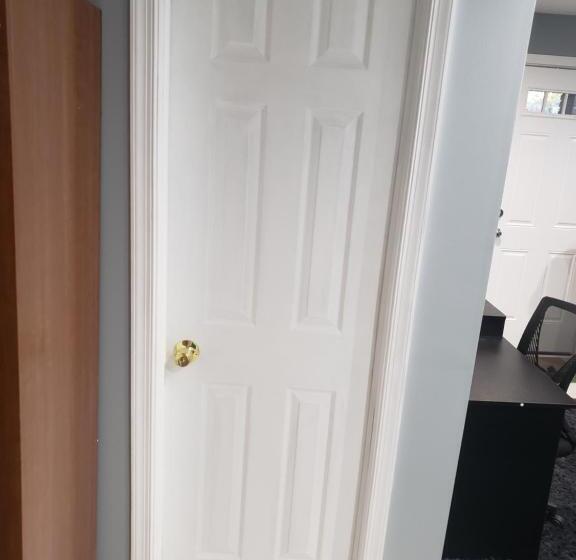 ペンション Sheridan Lodge