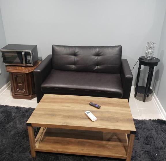 ペンション Sheridan Lodge