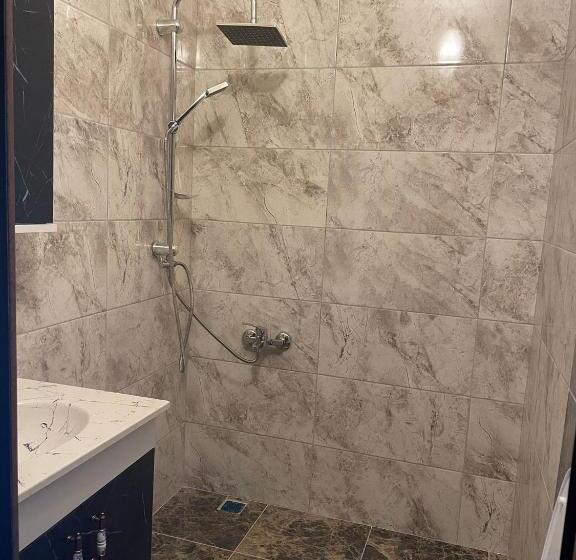 リゾートホテル Bizim O Ra Küme Evleri & Bungalov