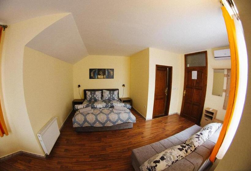 تختخواب و صبحانه Kronić Palace