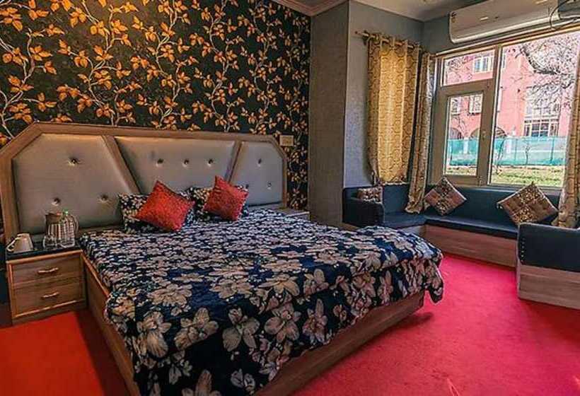 Fabhotel Prime Rozan Jaai