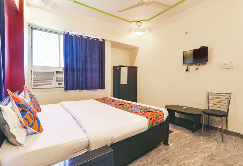 Fabhotel Yamini Inn