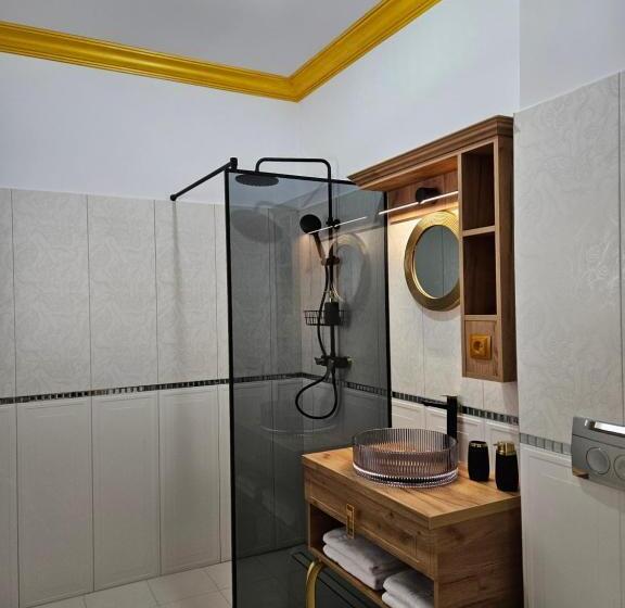 Отель Colt De Rai Deluxe & Spa